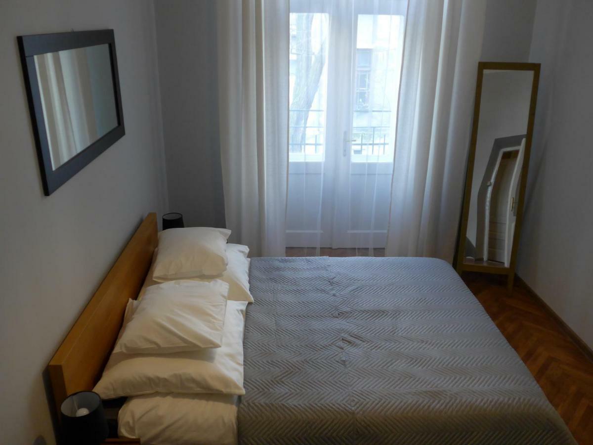 Апартаменты Apartament M15 Краков Экстерьер фото