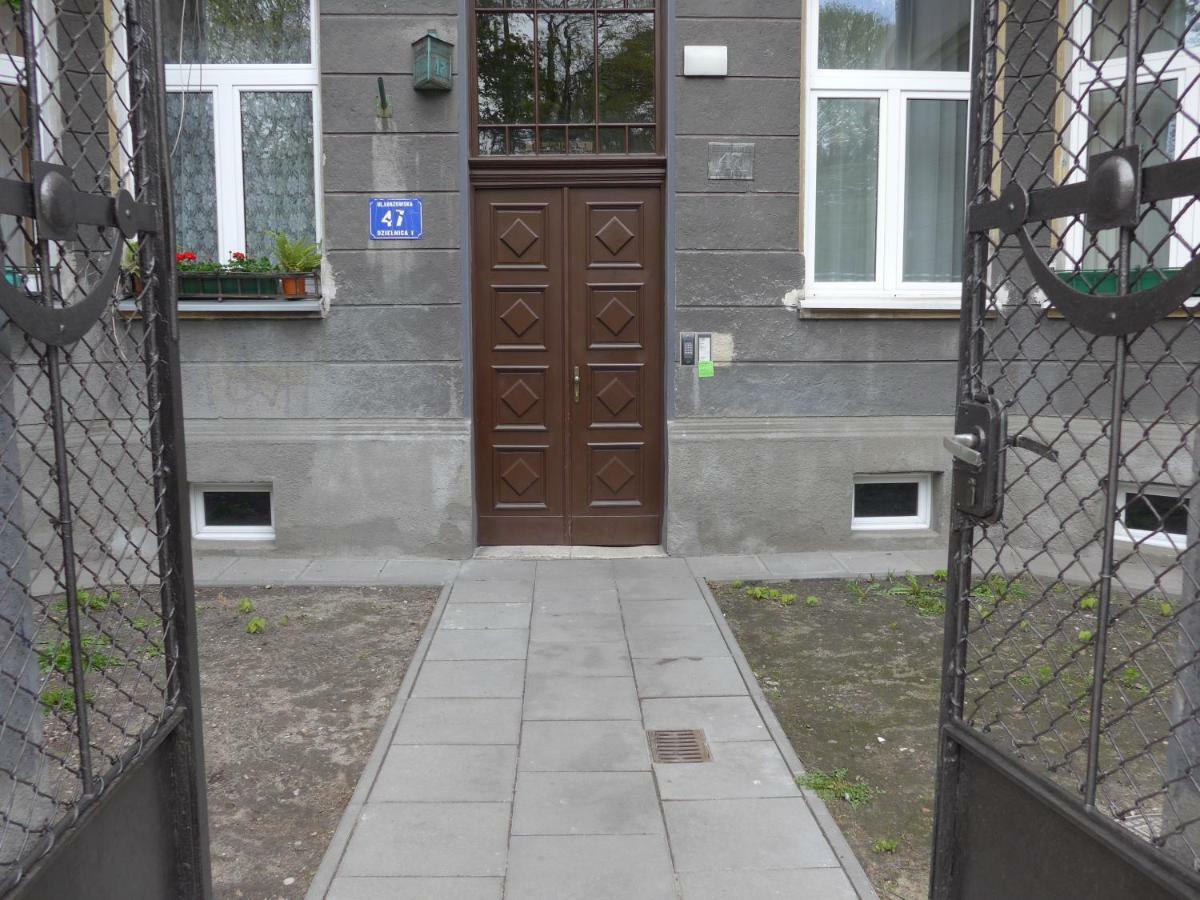 Апартаменты Apartament M15 Краков Экстерьер фото